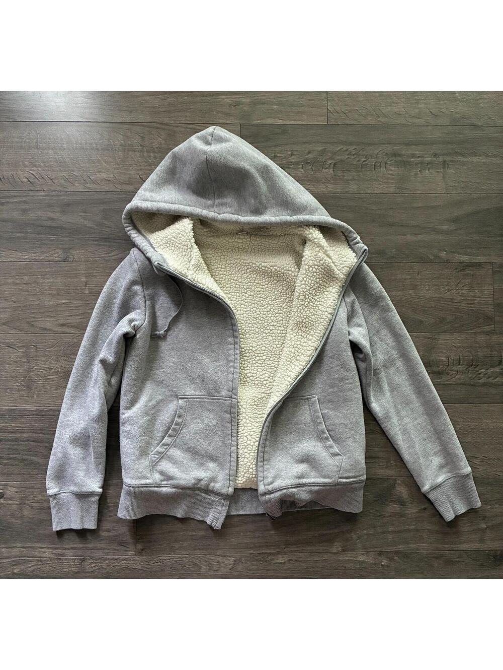Uniqlo grey jacket